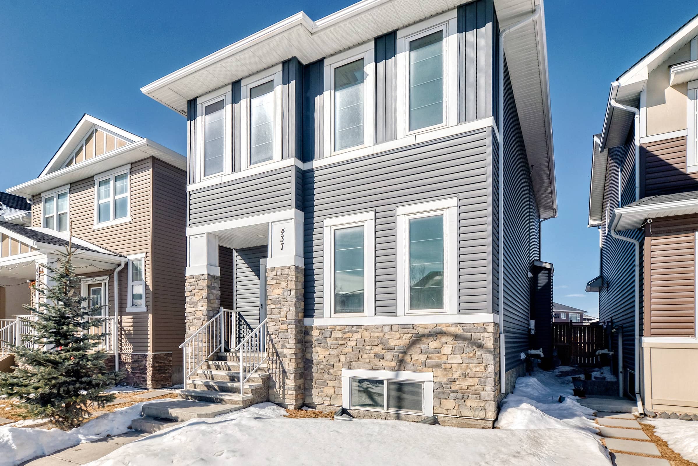 437 Redstone Grove SE, Calgary, T3N 0T7